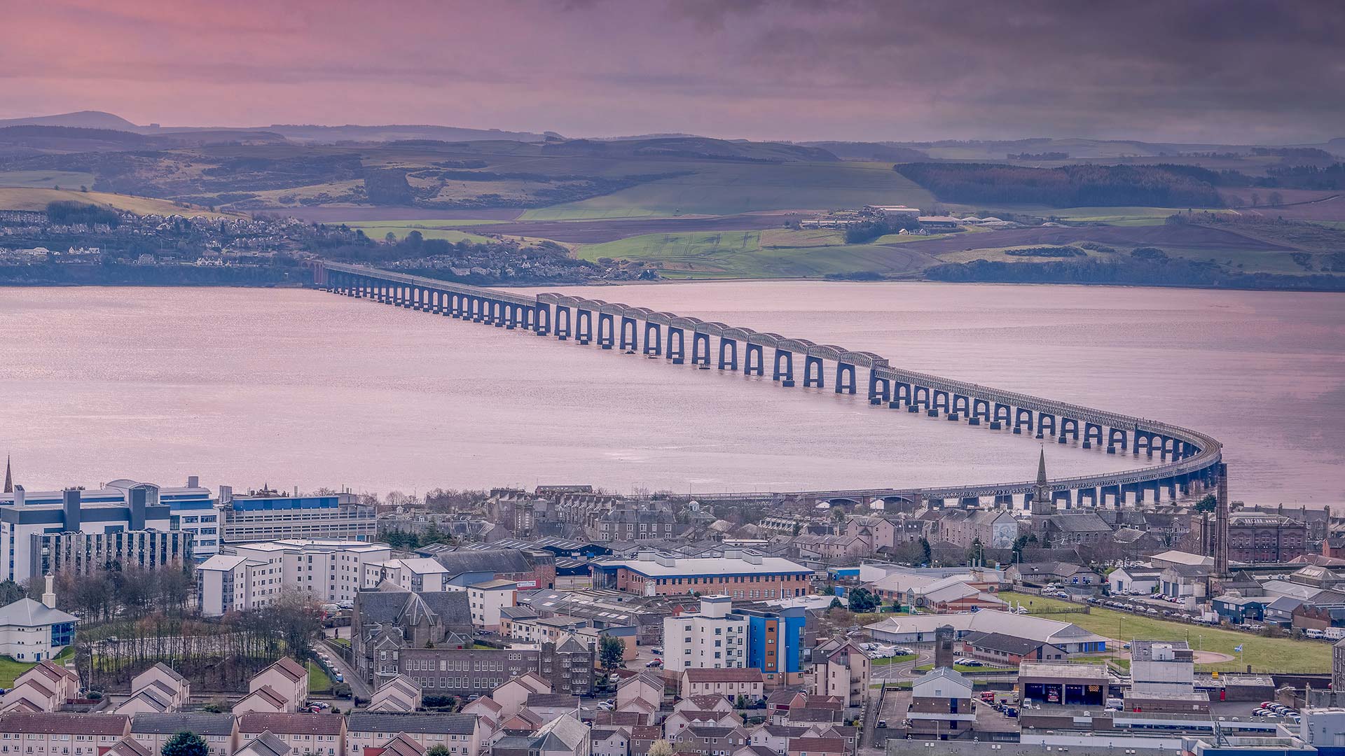 Panorama to illustrate dating in dundee