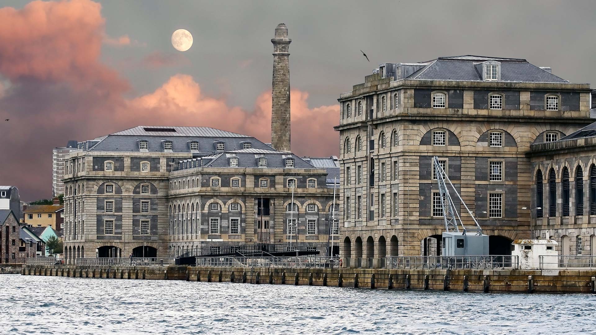Panorama to illustrate dating in plymouth