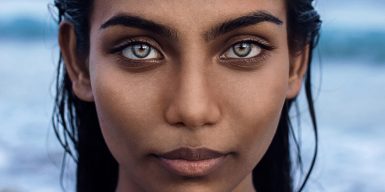 Close up woman as symbol for eye contact attraction